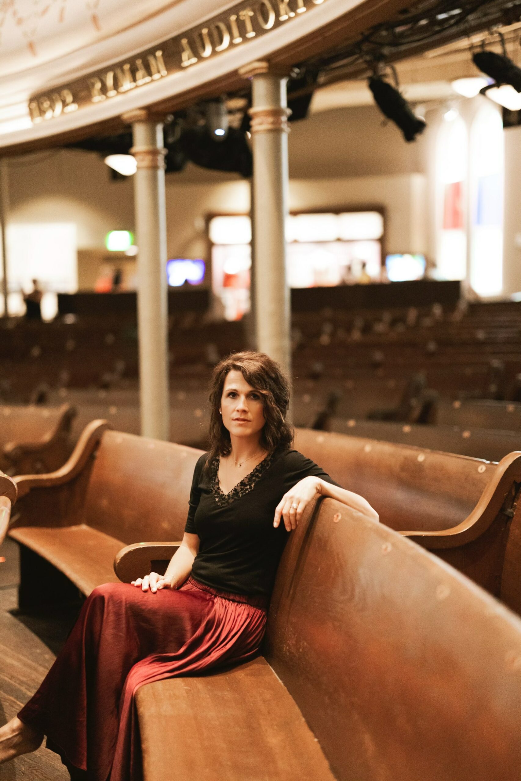 Stephanie Staples, live promotional photo